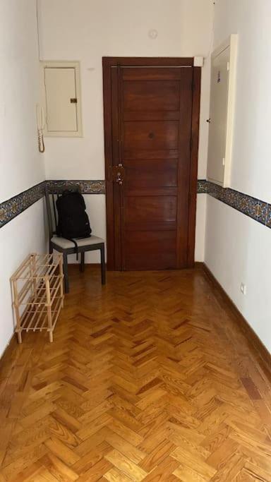 A Lovely Flat In Heart Of Campo De Ourique Apartamento